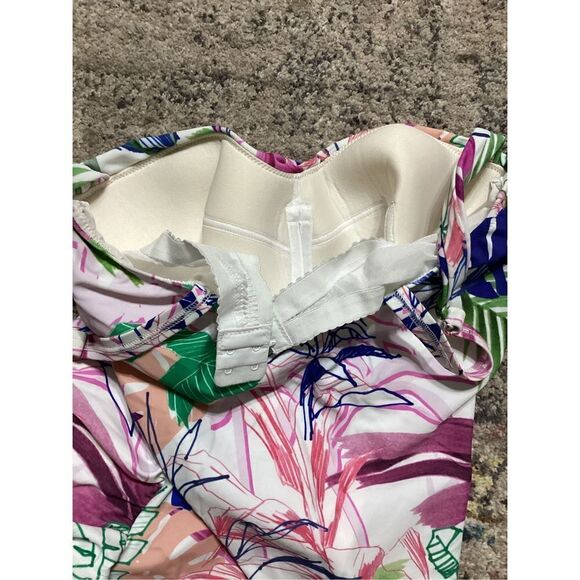 New. GOTTEX floral tankini bra sized top. 36D. - Picture 6 of 6